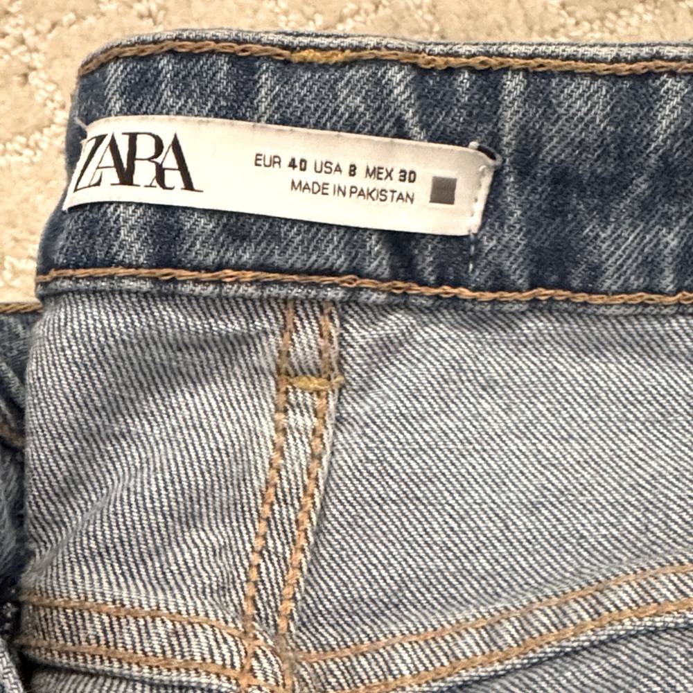 Zara High-Waisted Mom Jeans